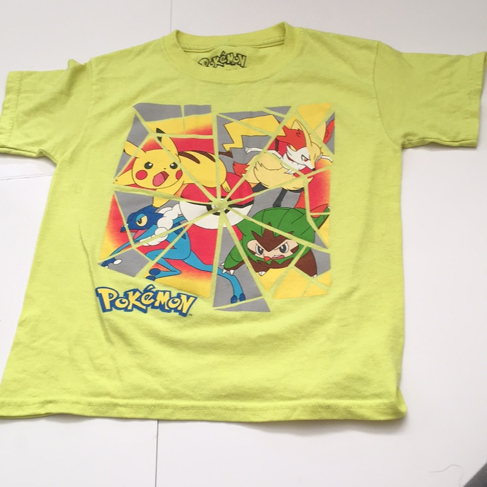Pokémon T-shirt